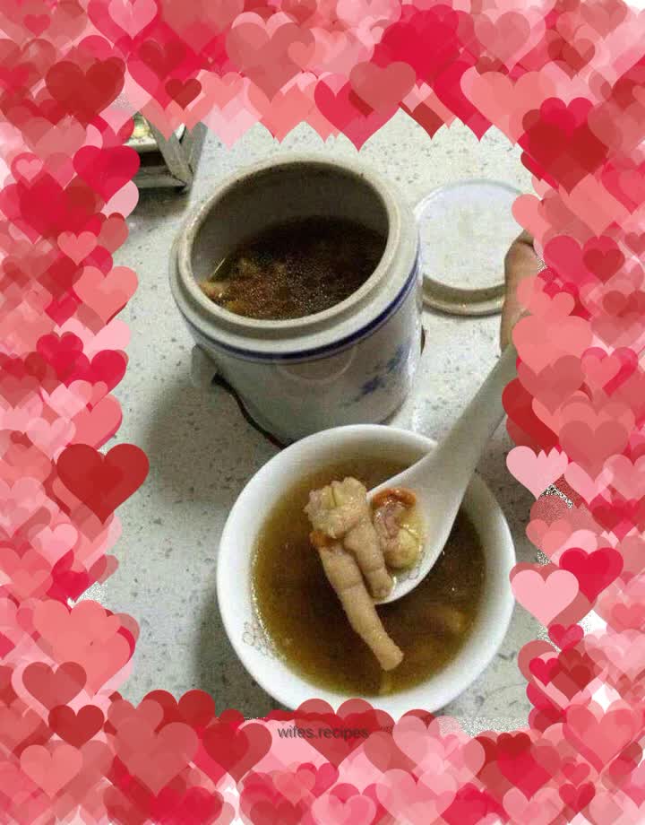 Wolfberry, lily, peanut, chicken feet and fish maw (isin maw) soup
