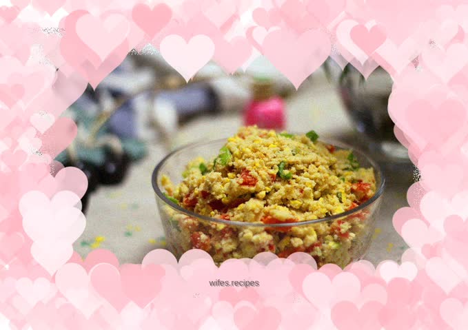 Fried bean dregs with two peppers and eggs