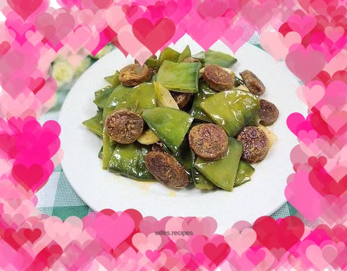 Home-cooked side dish - Stir-fried lentils with sausage