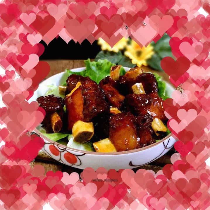 Braised pork ribs