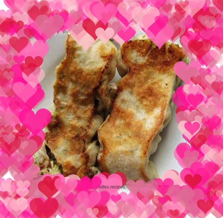 Home-style fried meat rolls