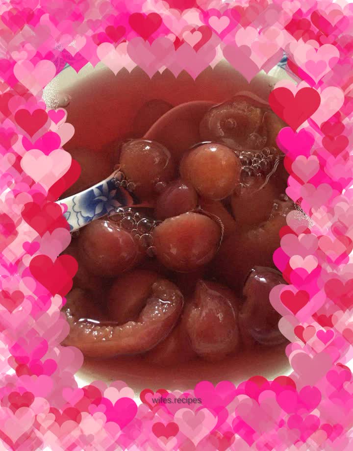 Ice cold cherry juice