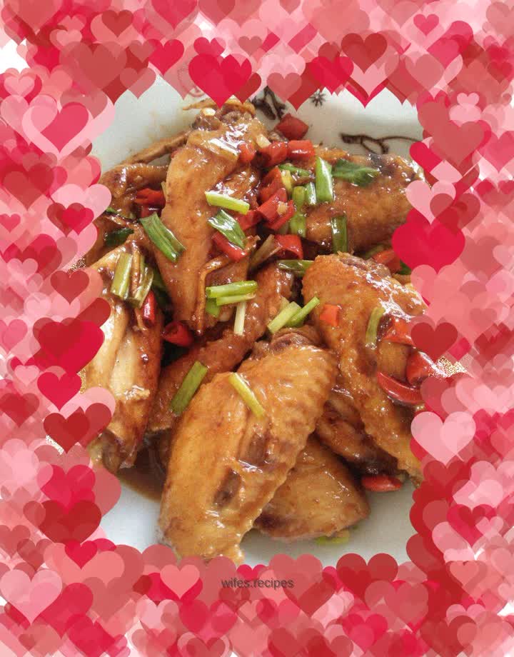 Braised chicken wings