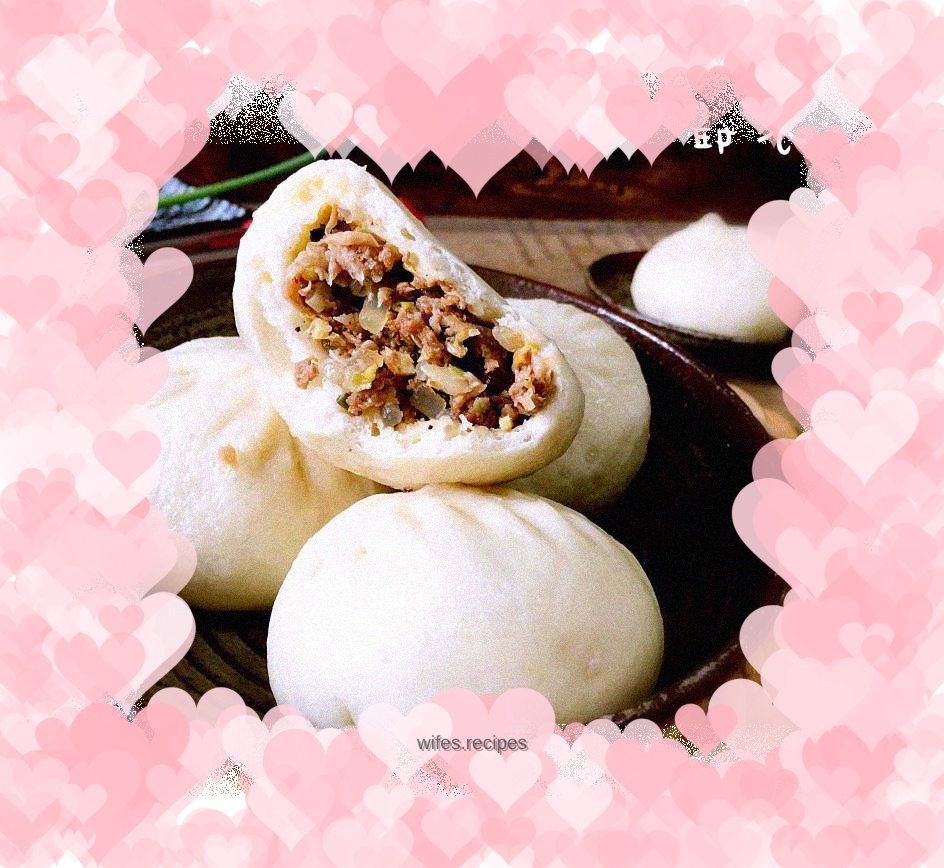 Sauerkraut and beef buns