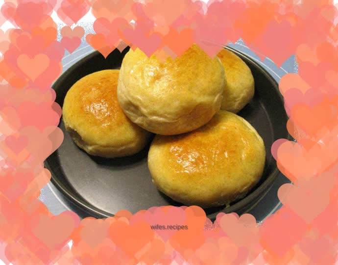 Red bean paste bread