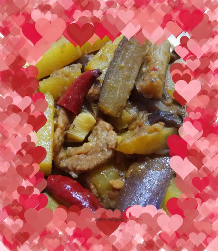 Sauce-flavored eggplant🍆braised potatoes