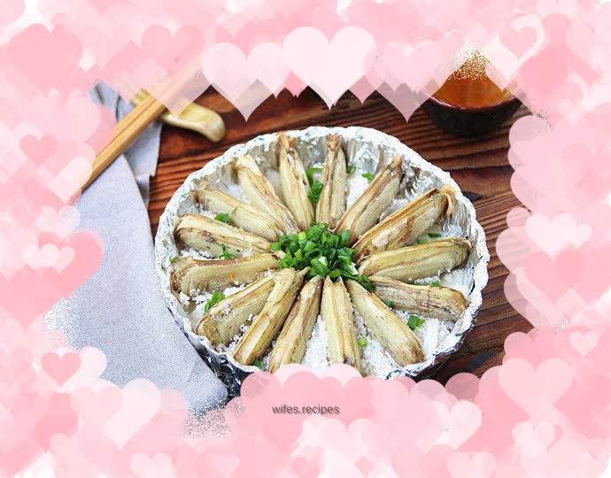 Salt roasted razor clams