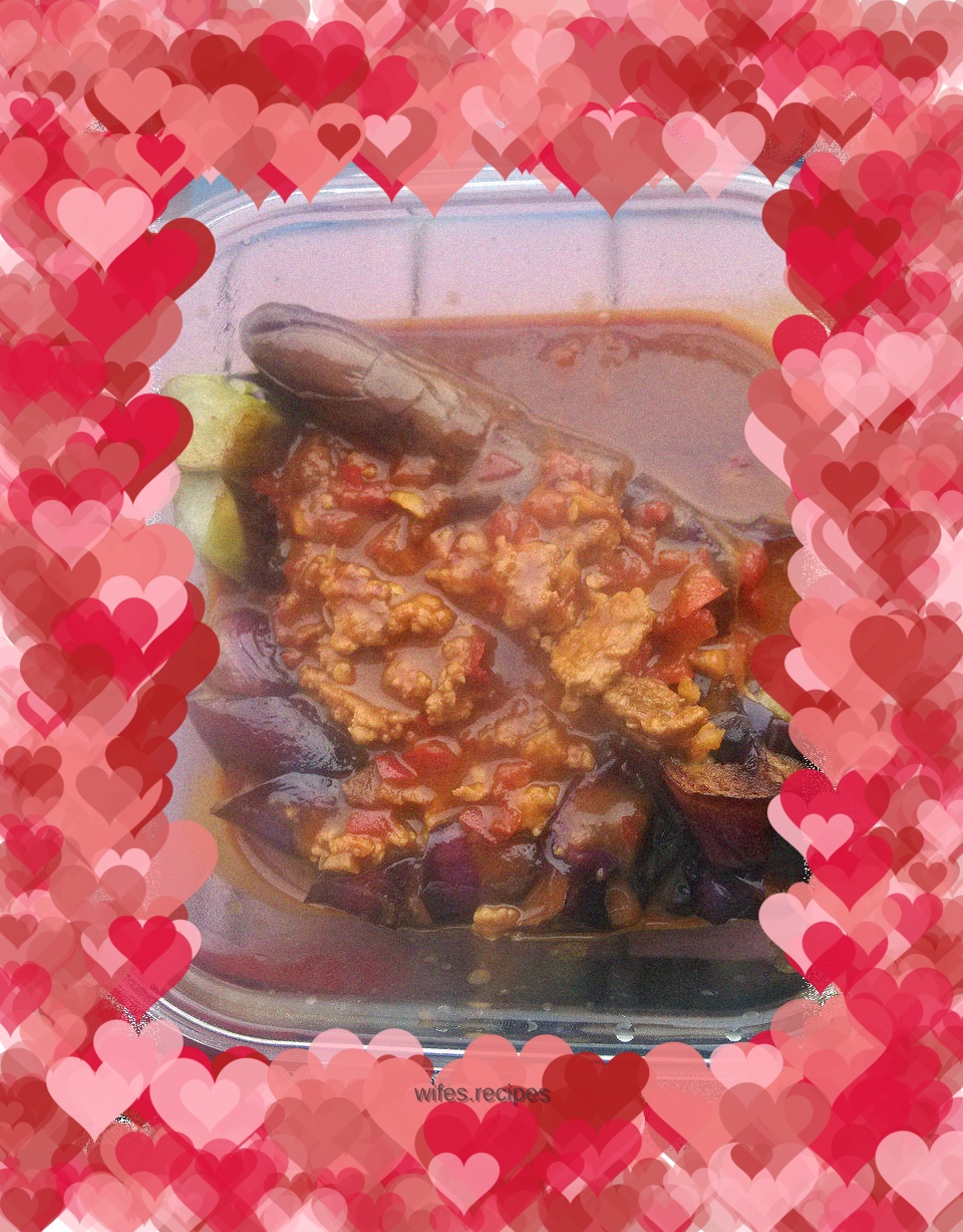 Eggplant with minced pork in sauce