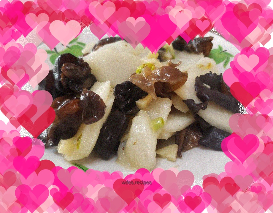 Fried fungus with yam