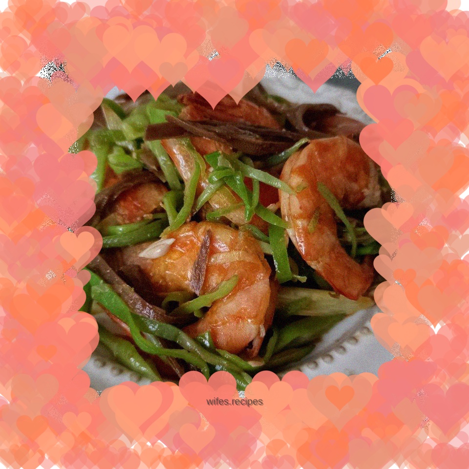 Stir-fried white shrimps with dried bamboo shoots and fried beans