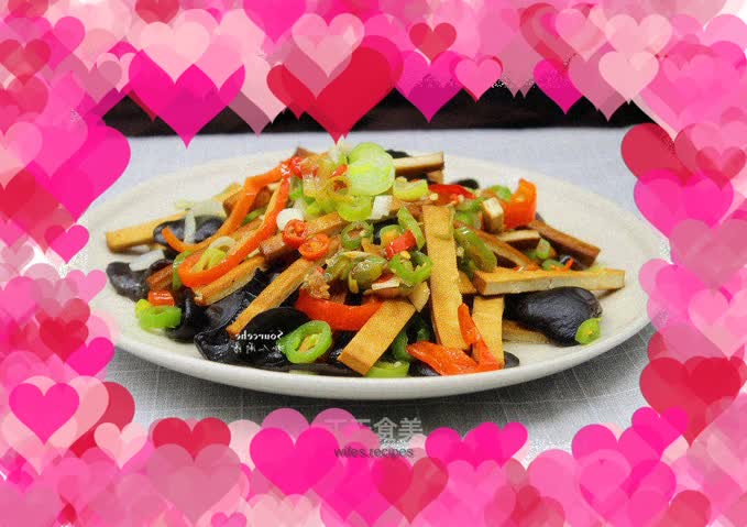 Appetizer and anti-smog, stir-fried dried spicy fungus