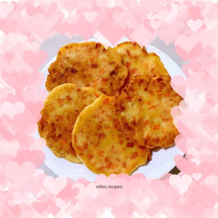 Carrot, ham and egg pancakes