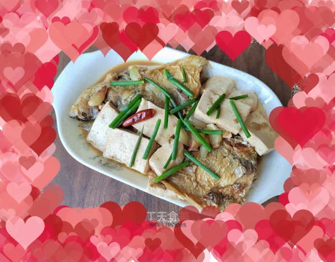 Stewed tofu with fish