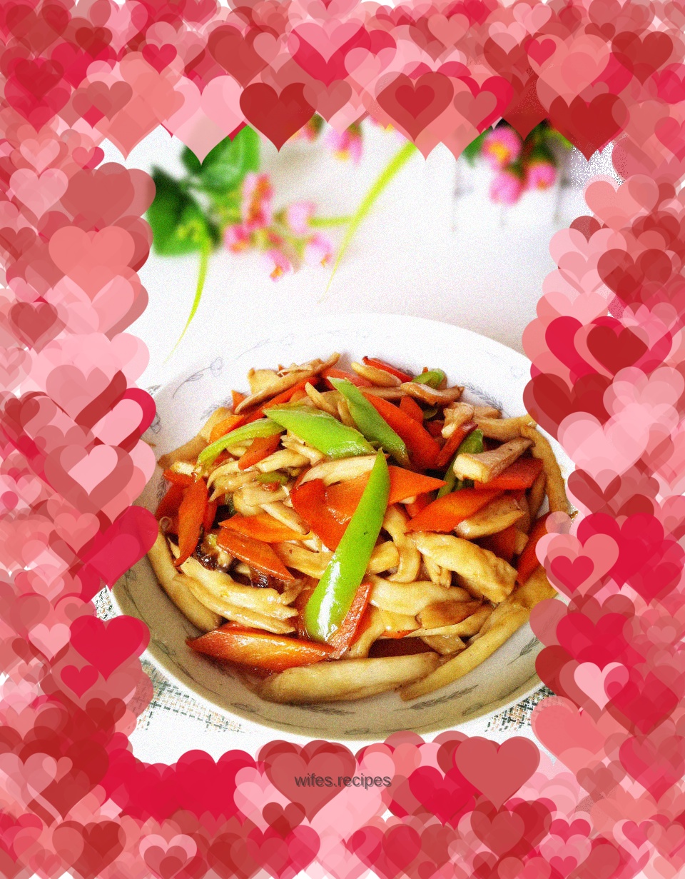 Stir-fried king oyster mushrooms with carrots and peppers