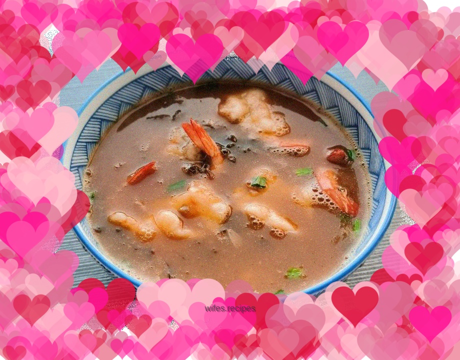 Tomato and Shrimp Slices Pot