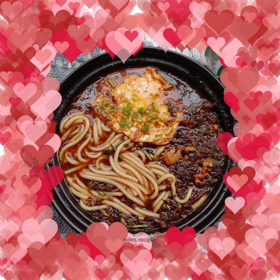 Casserole with Pickled Cabbage Rice Noodles