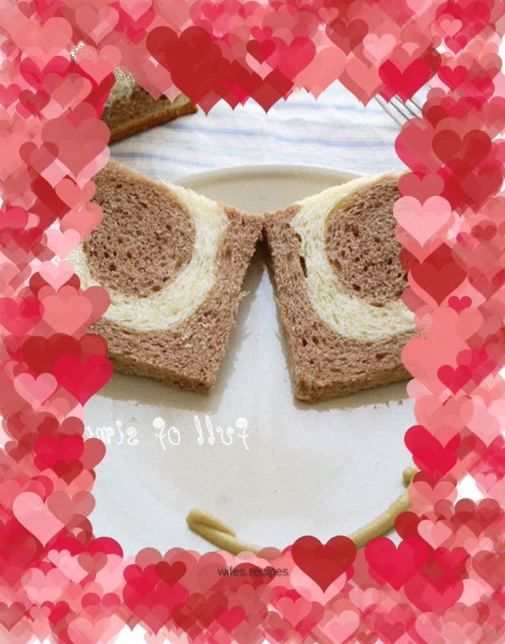 Two-color glasses toast