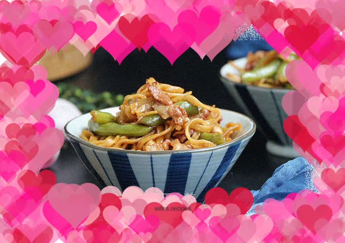 Homemade Bean Braised Noodles