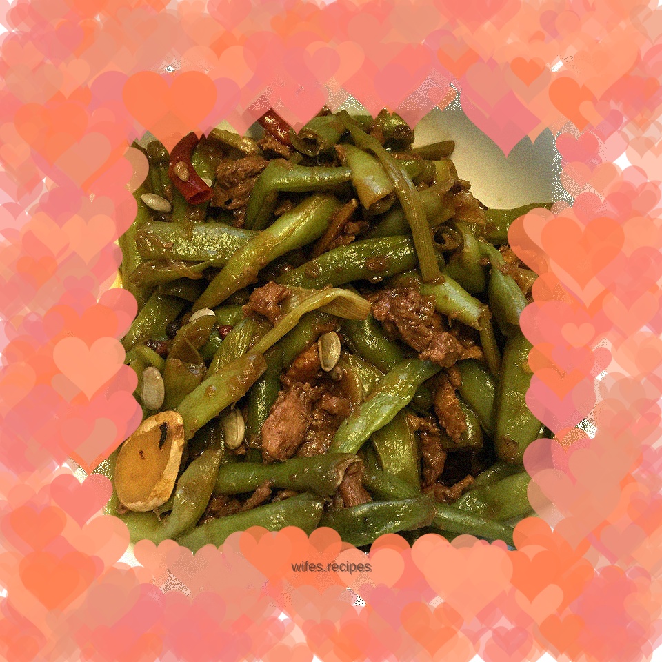 Bean stew and sliced meat