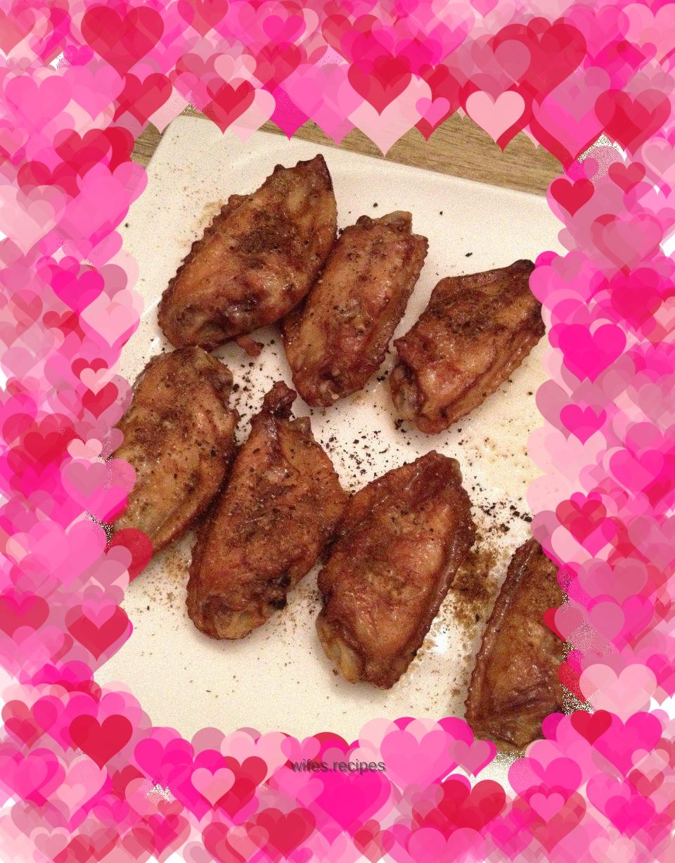 First time oven roasting! ! Grilled chicken wings, squid rings, grilled steamed buns!