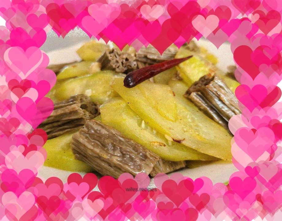 Stir-fried black tofu cubes with cucumber