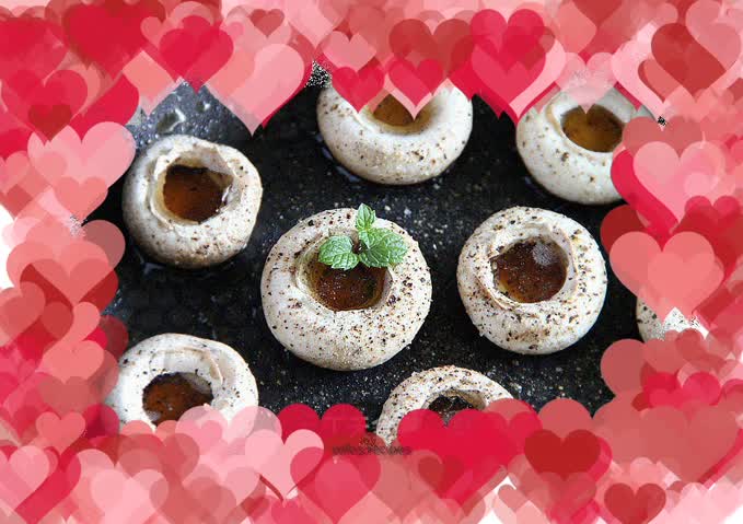 The ultimate delicious bite - super simple pan-roasted mushrooms