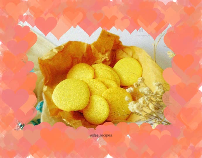 Egg yolk crackers