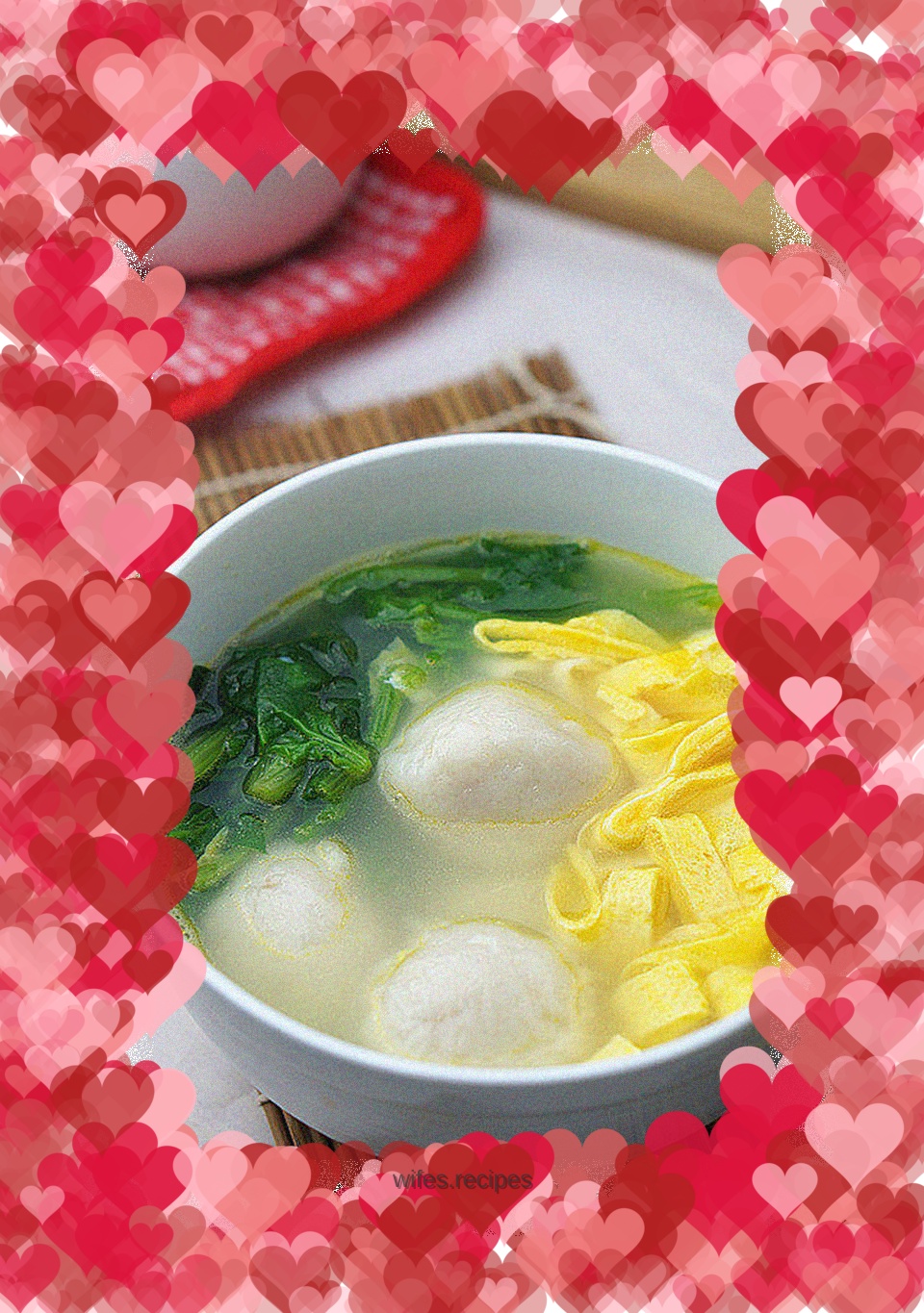 Spinach, shredded egg and fresh meat glutinous rice balls
