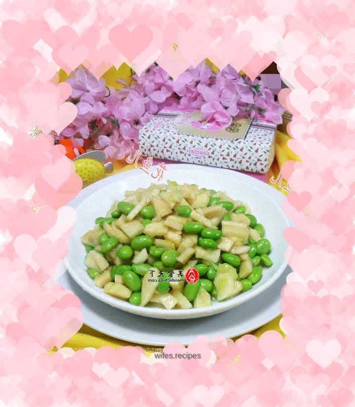Stir-fried edamame