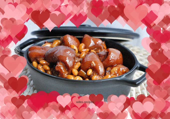 【Sichuan】Pork trotters roasted with soybeans