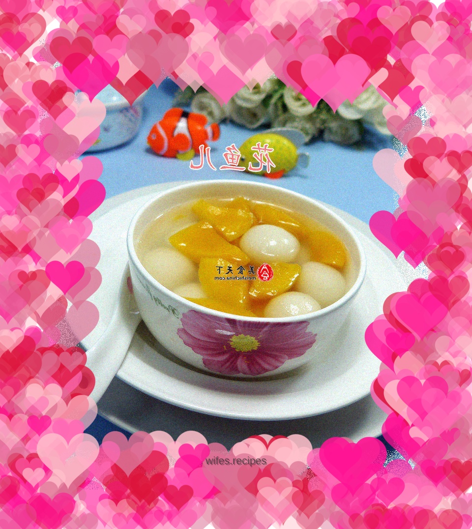 Yellow peach glutinous rice balls