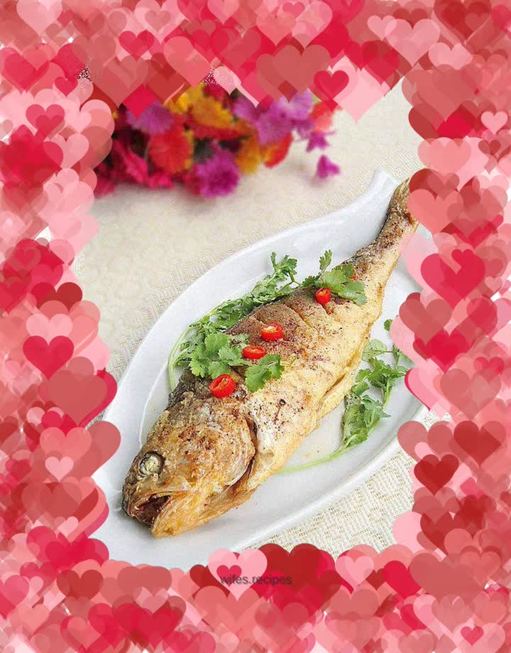 Pan-fried yellow croaker