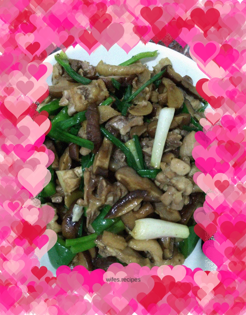 Braised Chicken with Mushrooms
