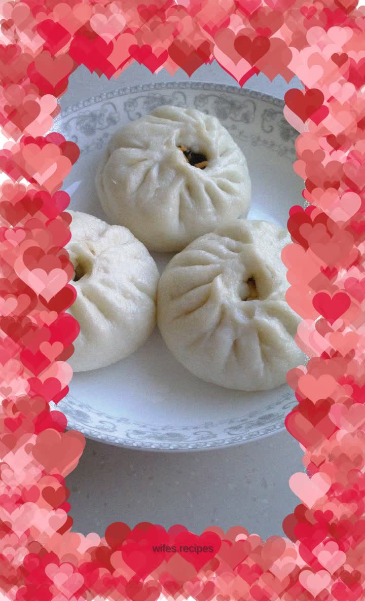 Very delicious---vegetarian stuffed buns