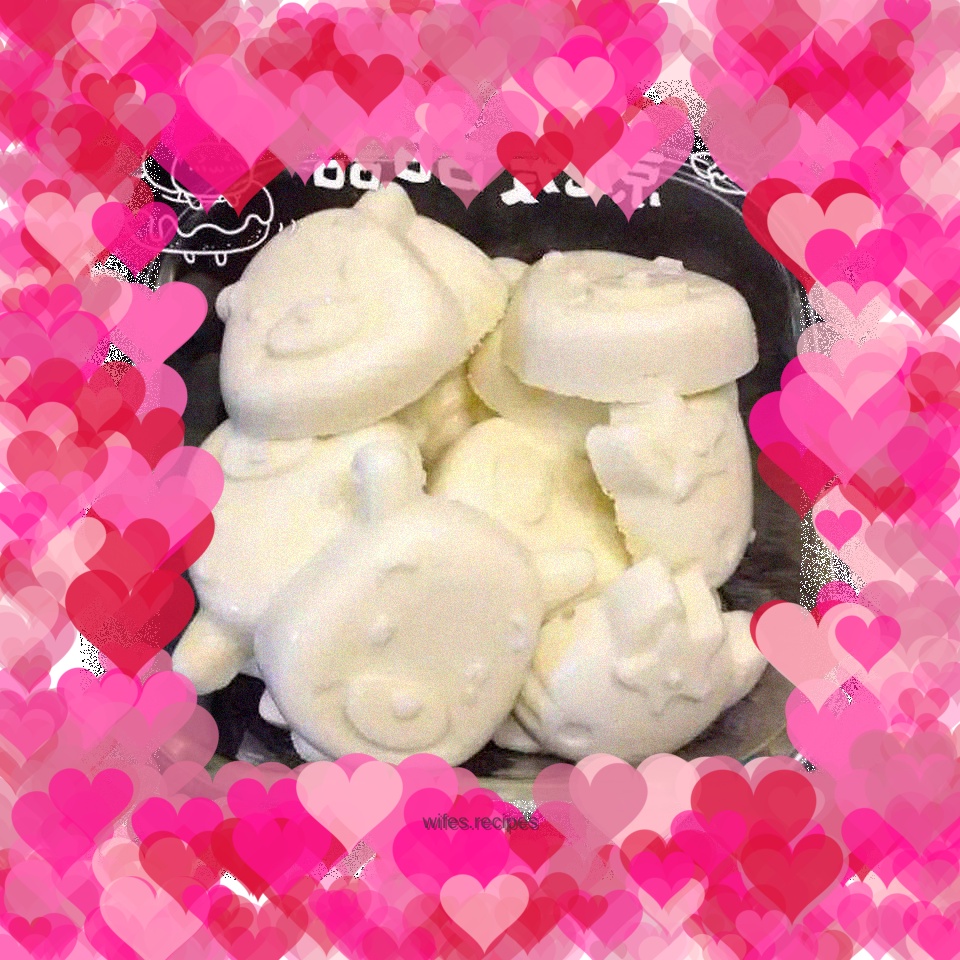 Fragrant and smooth coconut cake