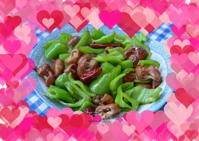 Fat sausage and pepper