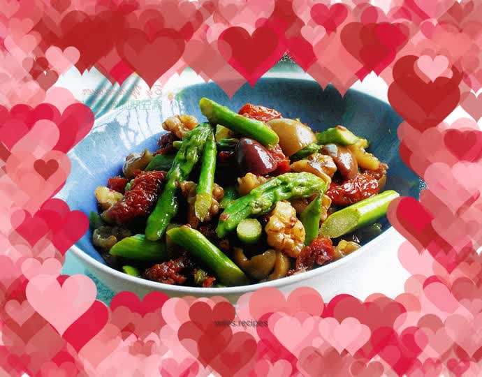 Asparagus mixed with walnuts