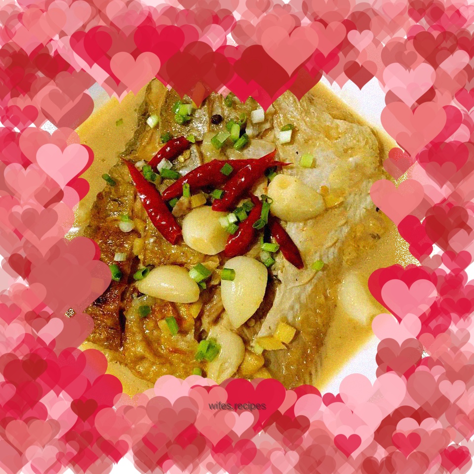 Garlic braised catfish