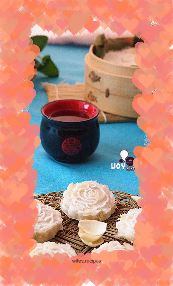 Lily Cake - Mid-Autumn Festival Reunion Pastry