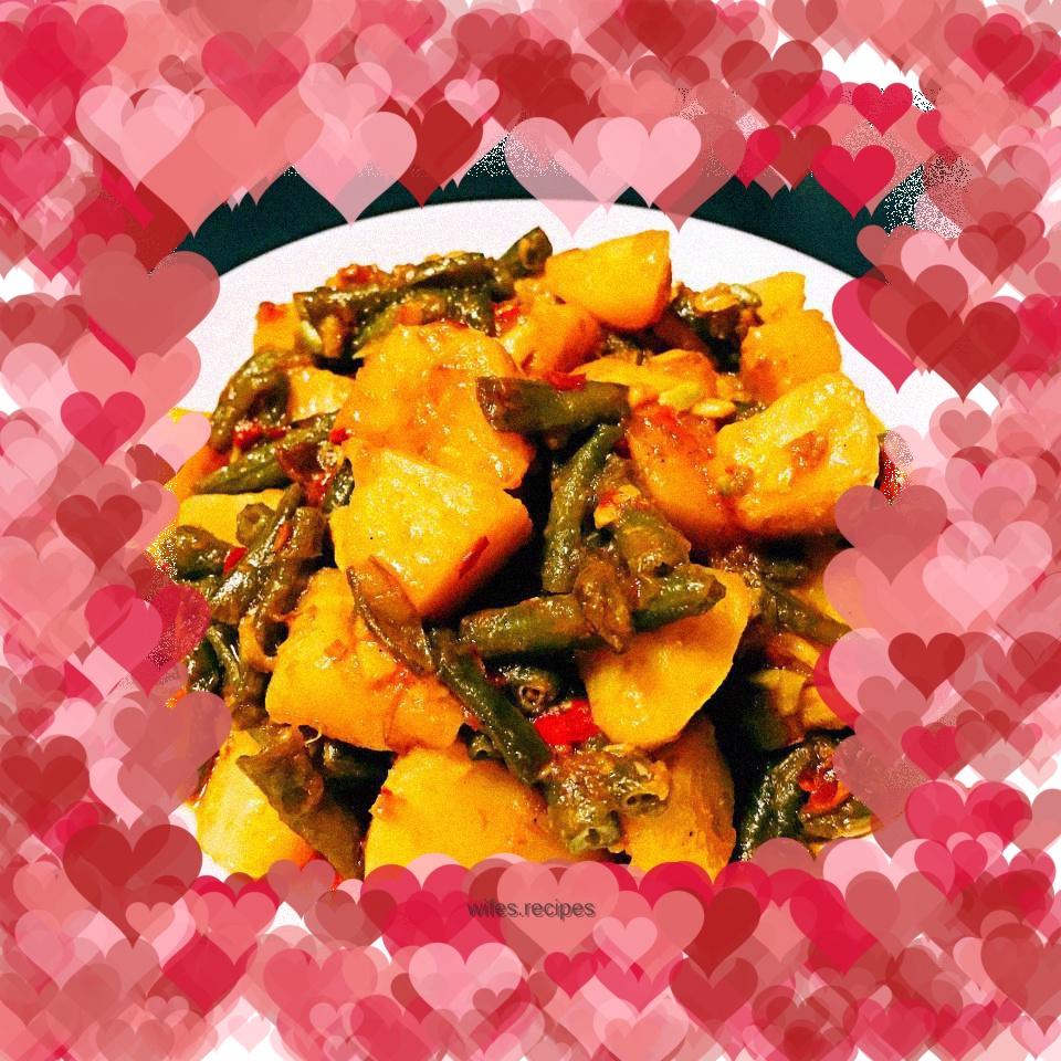 Stewed kidney beans with potatoes