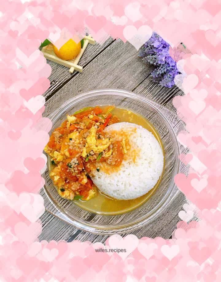 Tomato and egg mixed rice