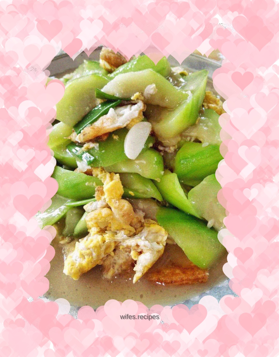 Luffa Braised Poached Egg