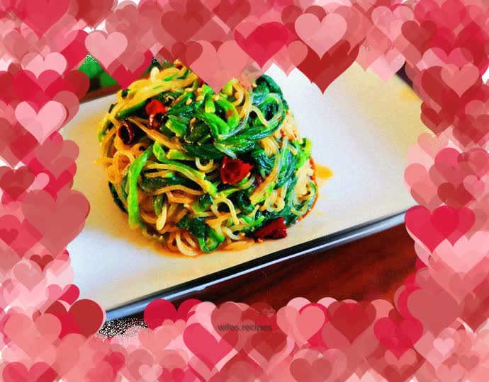 Vermicelli spinach mixed with sesame sauce