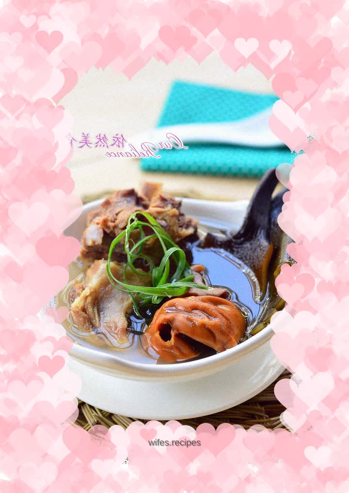 Add more soup in winter---Seafood Pork Ribs Soup