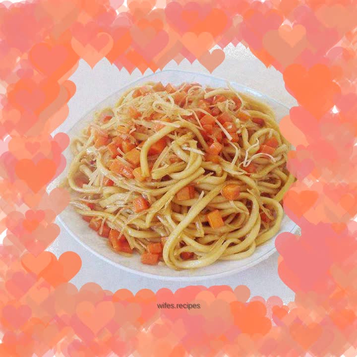 Fried Noodles with Shredded Coconut Salad