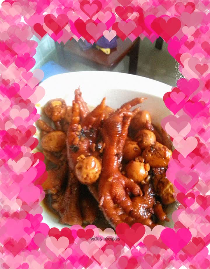 Grilled quail eggs with chicken feet