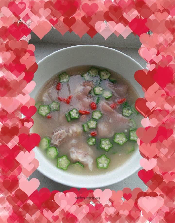 Pig's trotters with grass and milk soup