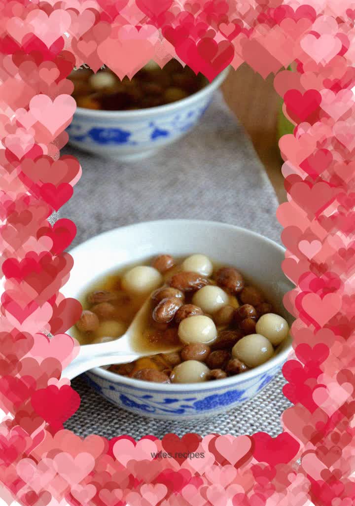 Braised glutinous rice balls with raisins