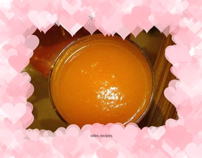 Carrot and hawthorn juice suitable for babies