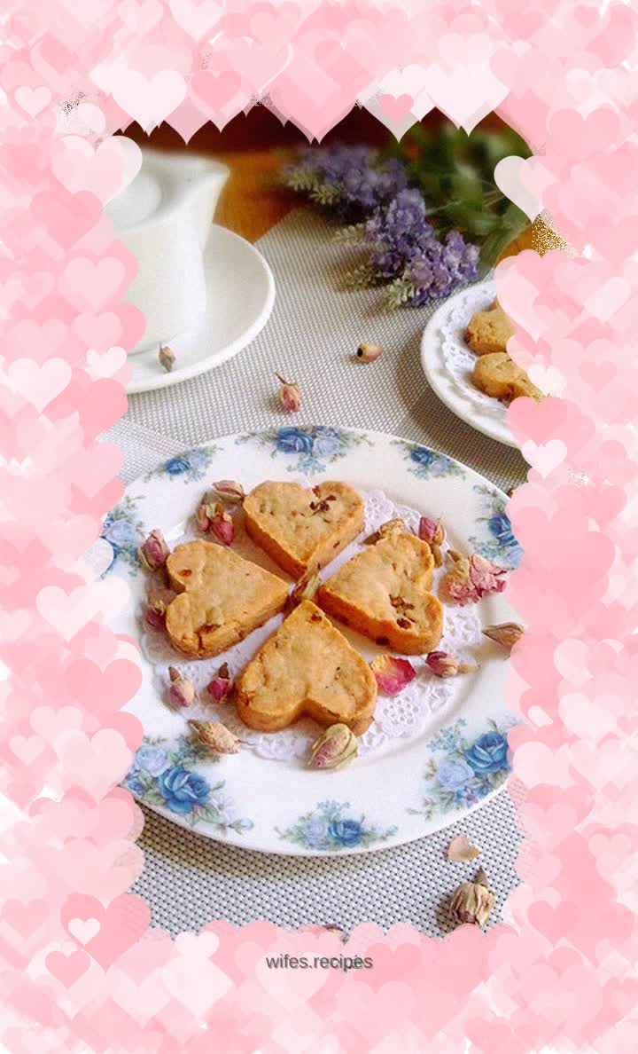 The Road to Baking—Chinese Valentine’s Day Rose Heart-Shaped Cookies